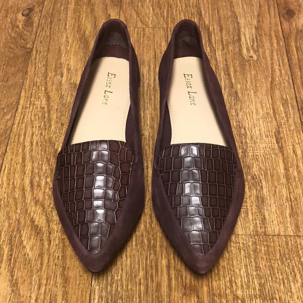 Essex Lane Aleanor Deep Wine Suede Crocodile Flat Loafer Size 8